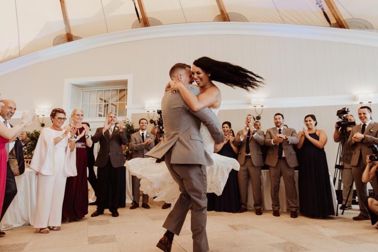 Wequassett Resort Pavilion Tent - Nicole Gowan Photography