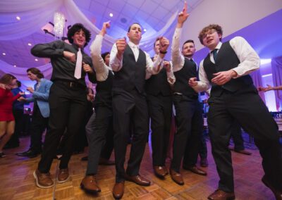 groomsmen dancing