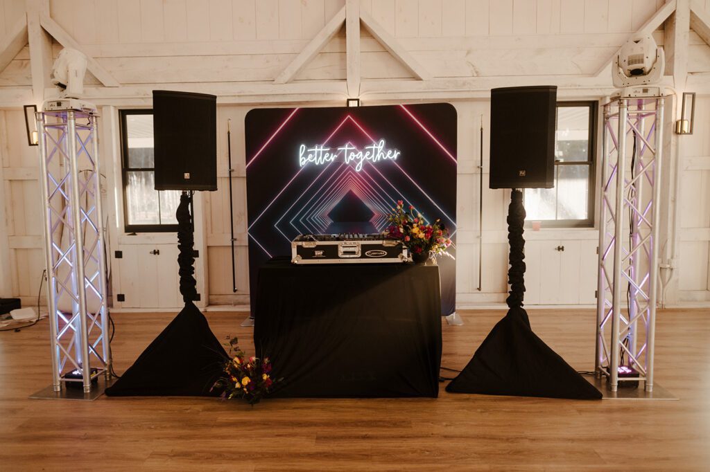 wedding dj booth