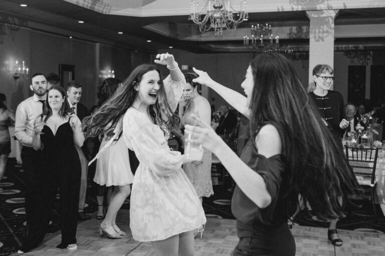 Newport Naval Officer's Club wedding
