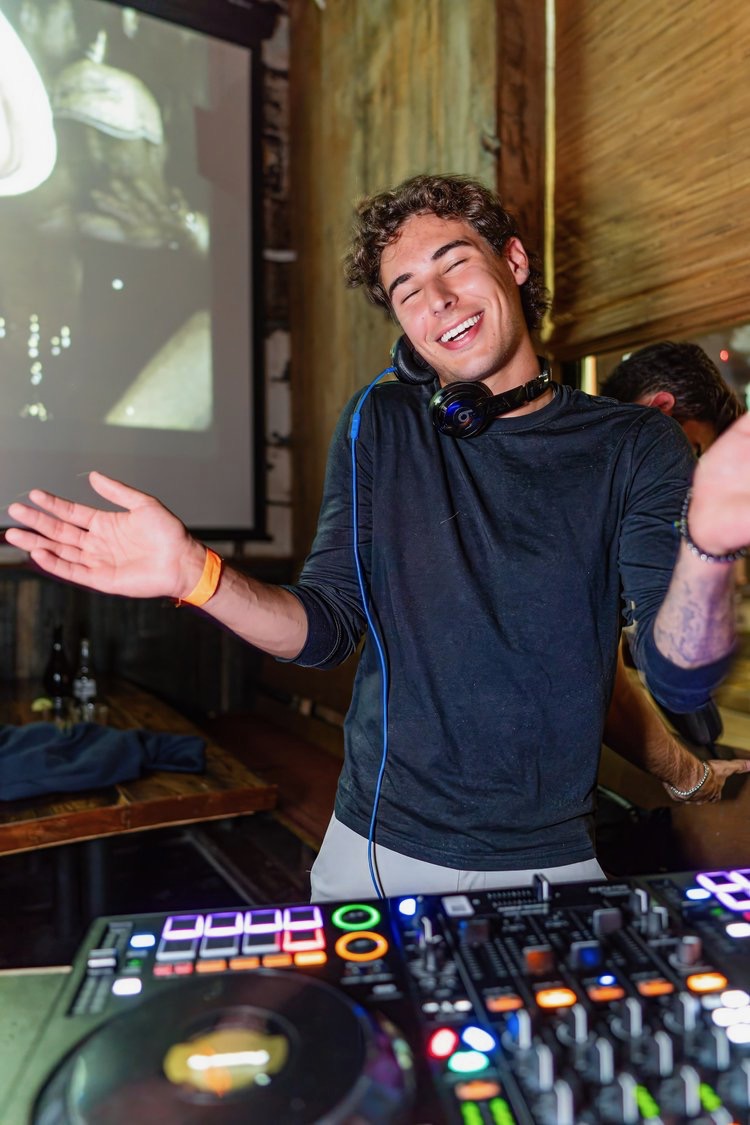 DJ Ty Foley candid moment, Black Diamond Event Production
